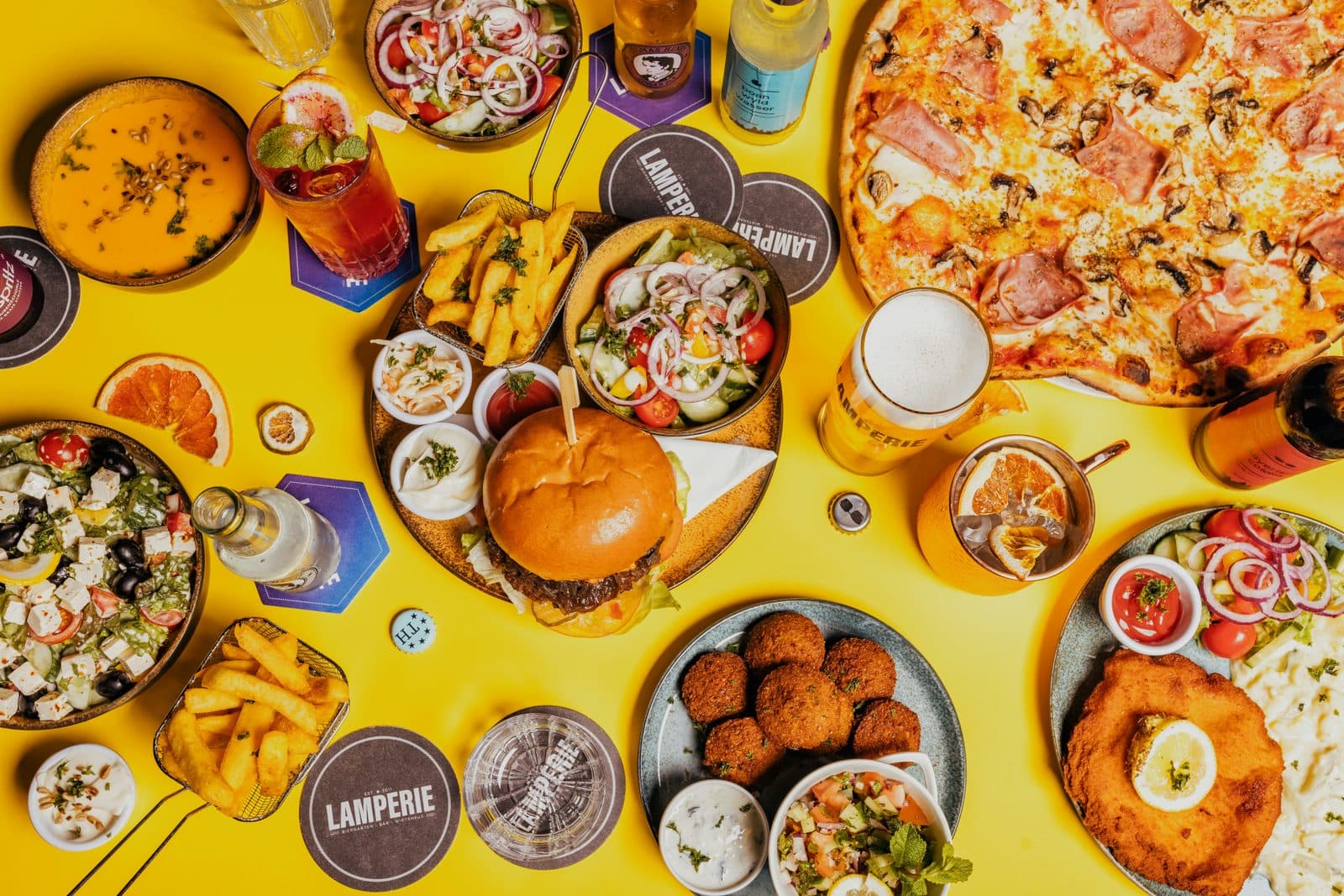 What to Eat in Bogotá: A Colombian Food Guide (2026)