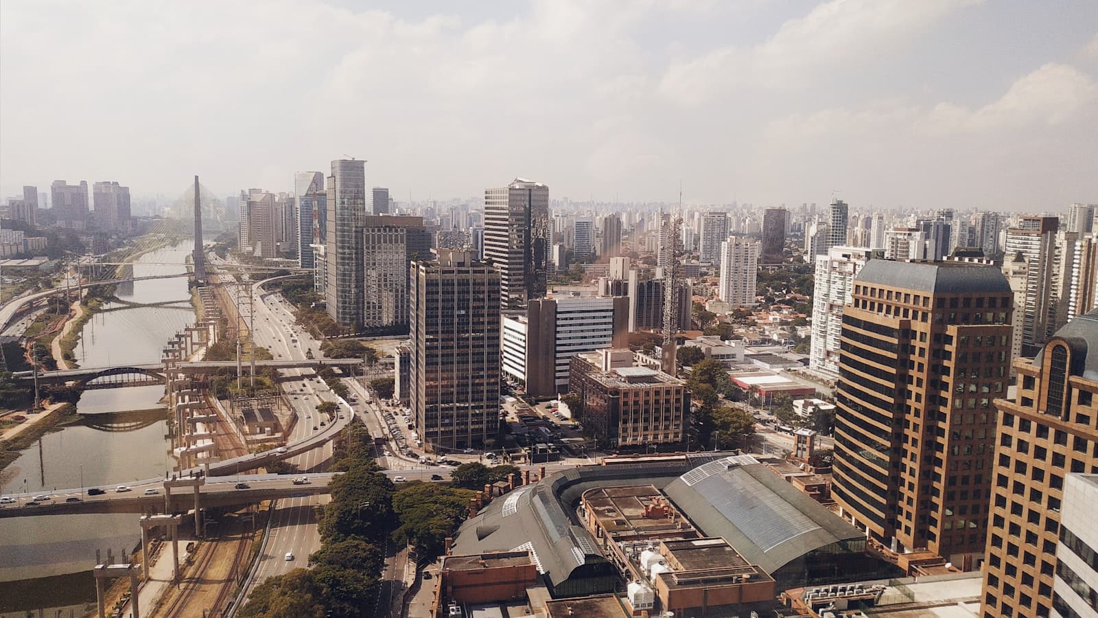 The City That Rebuilds Itself: How to Read Sao Paulo's Buried History