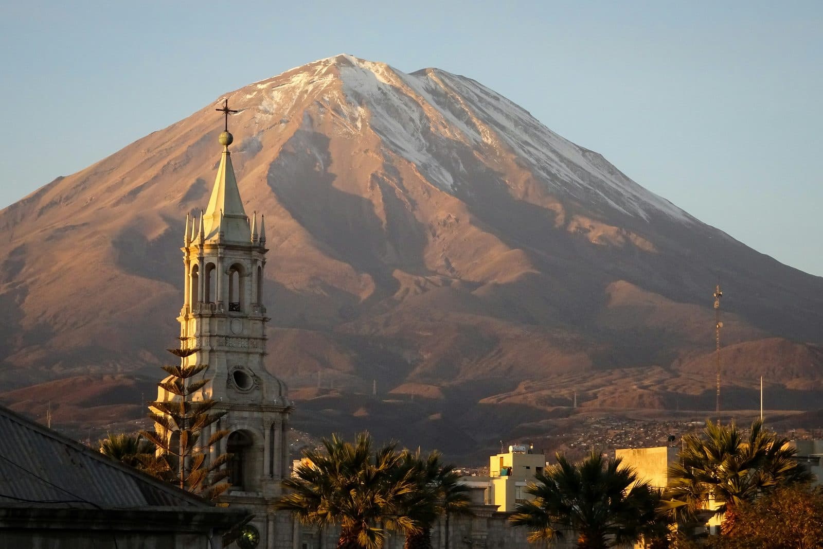 Arequipa Travel Guide: How Many Days, Altitude, When to Go (2026)