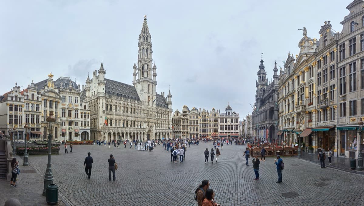 Best Self-Guided Walking Tours in Brussels (2026)