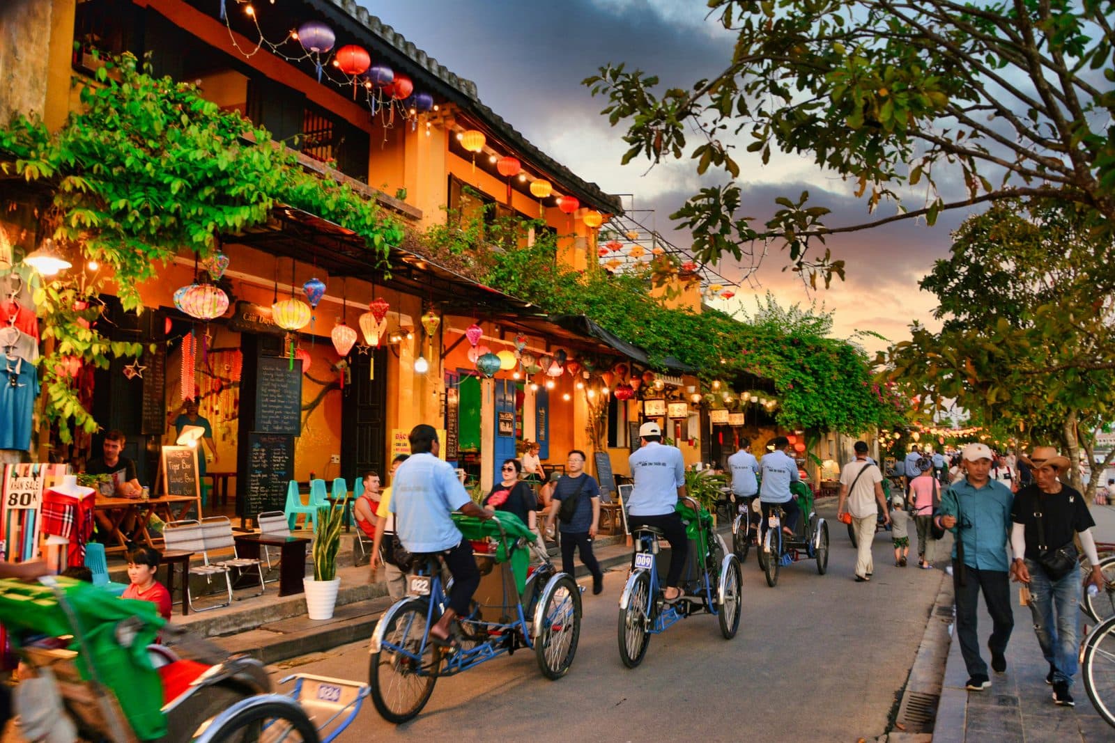 Hoi An Travel Guide: How Many Days, Getting Around, When to Go (2026)