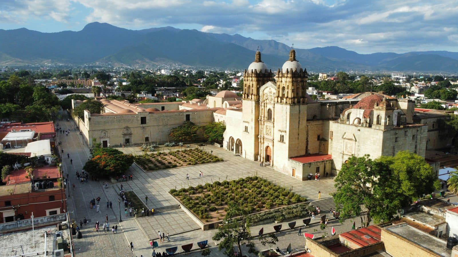 Oaxaca Travel Guide: How Many Days, Getting Around, When to Go (2026)