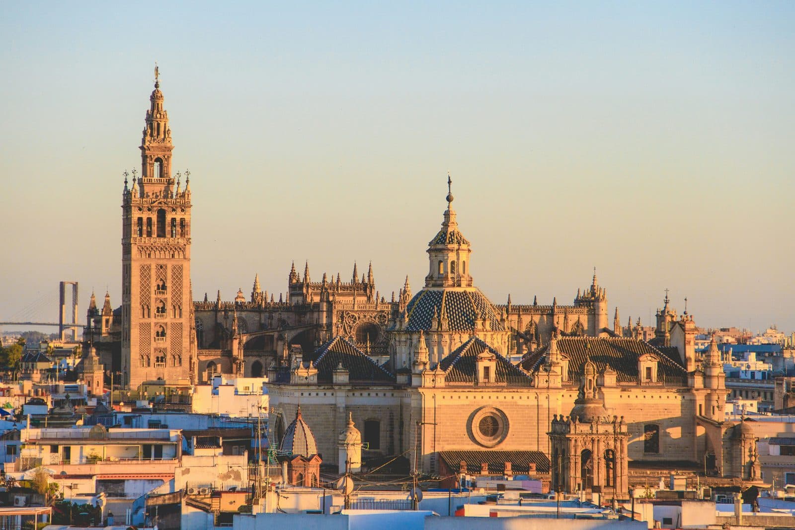 One Day in Seville: A Walkable Old-Town and Triana Itinerary (2026)