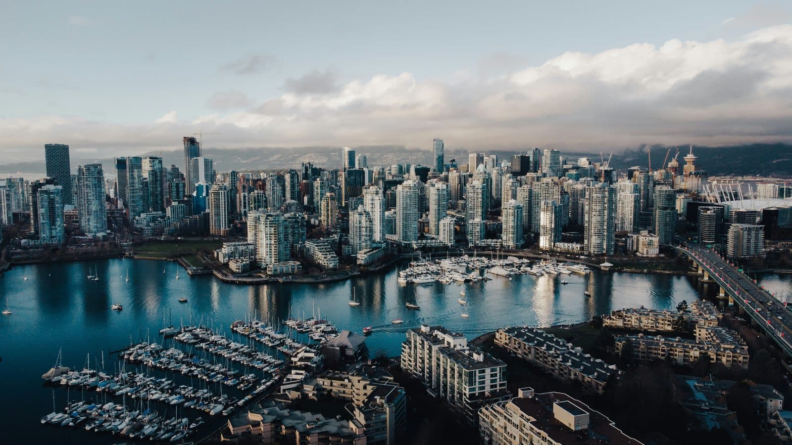 One Day in Vancouver: A Walkable Downtown Itinerary (2026)