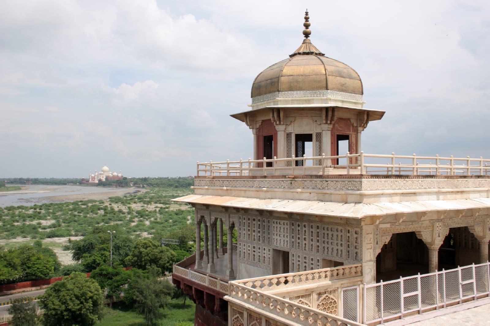 The Marble Tower Where a Mughal Emperor Was Jailed by His Own Son