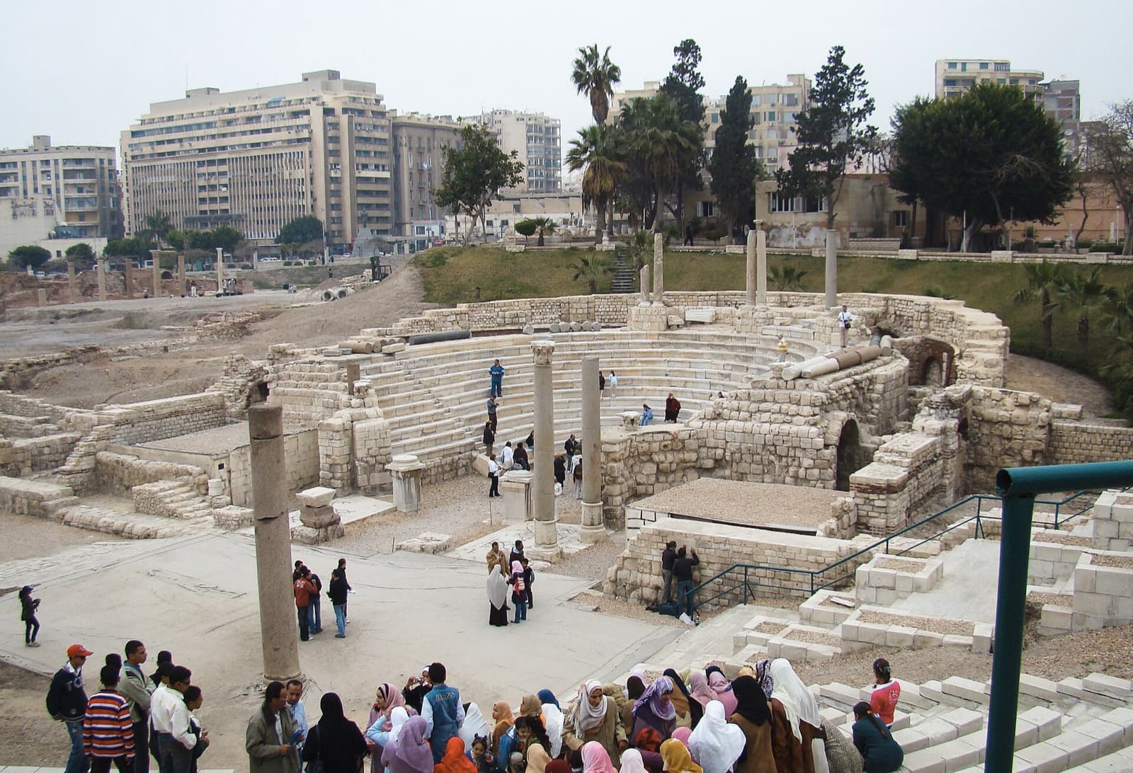 The Roman Theatre at Kom el-Dikka: The Ancient City Surfacing