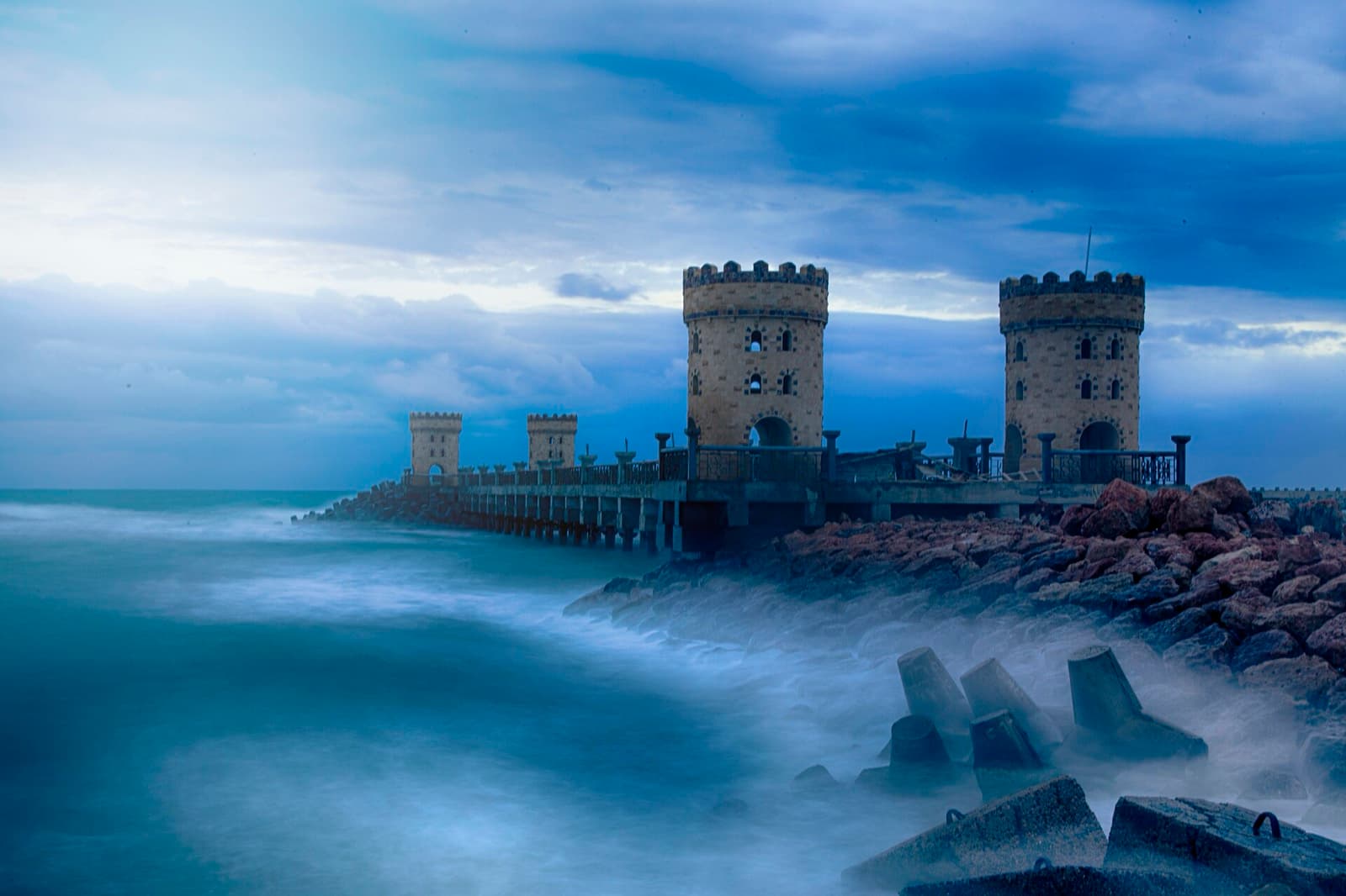 Fort Qaitbay: Standing Where the Wonder Stood