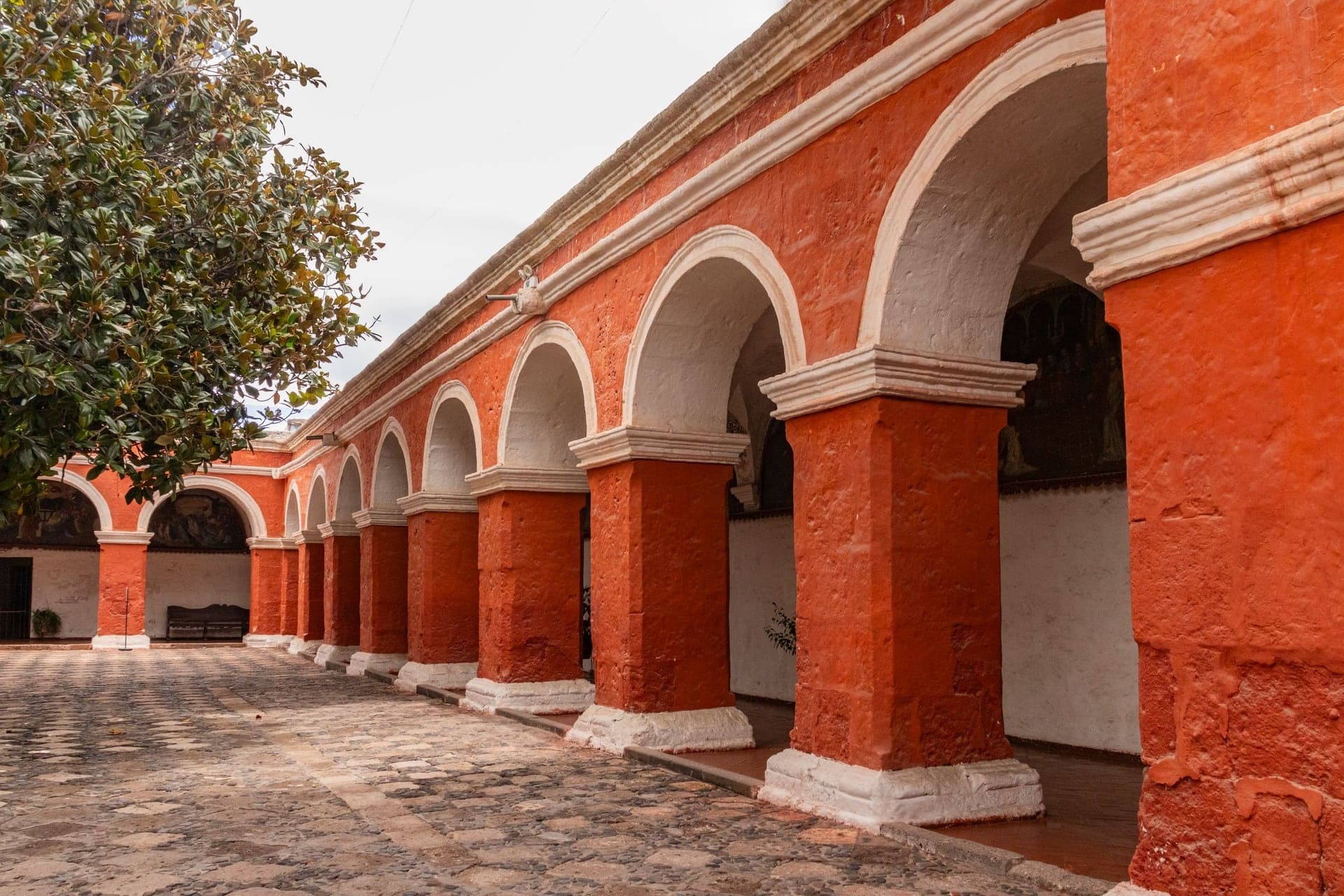 Claustro Mayor: The Great Cloister