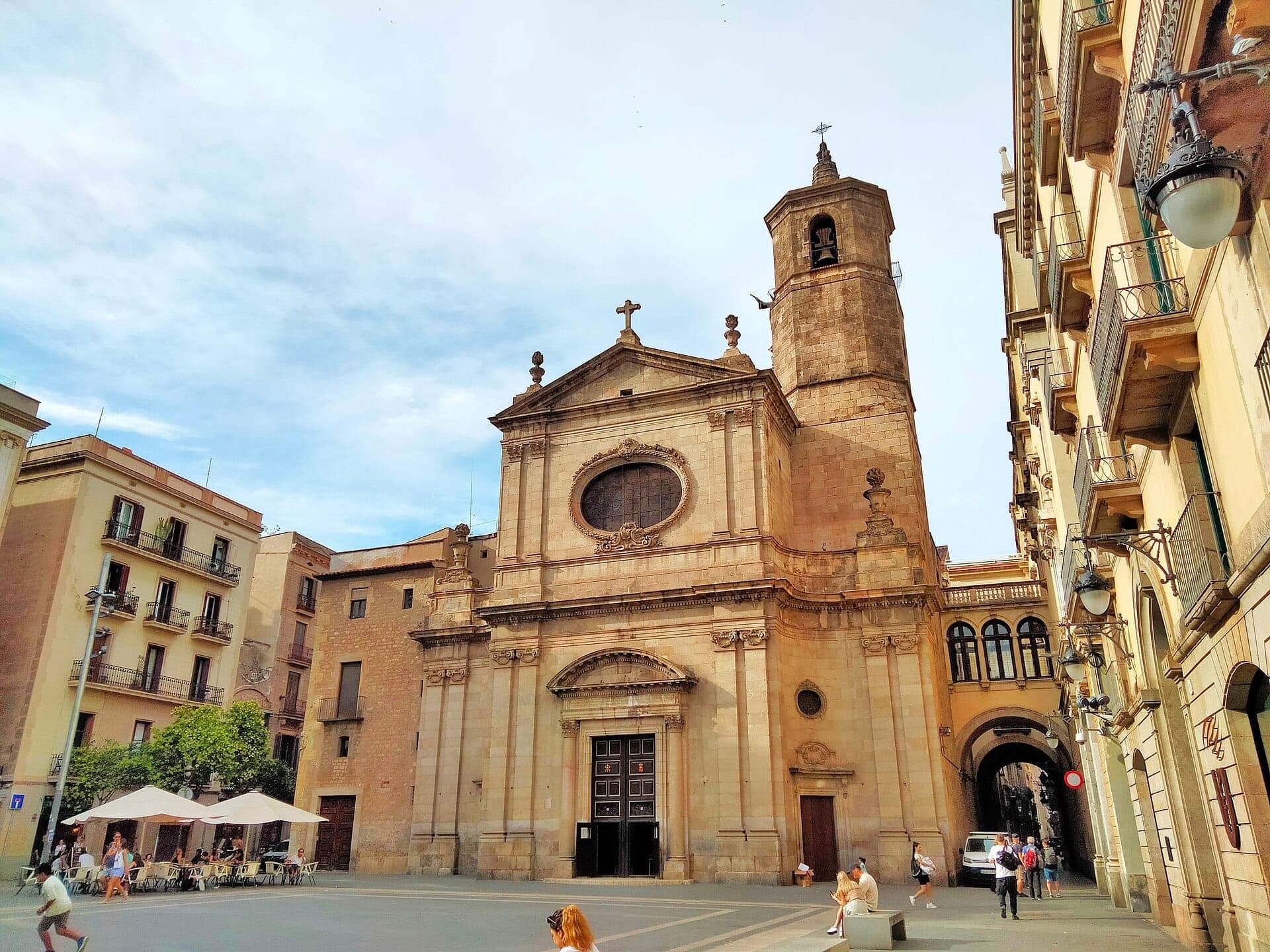 Plaça de la Mercè: The Patron Saint's Church