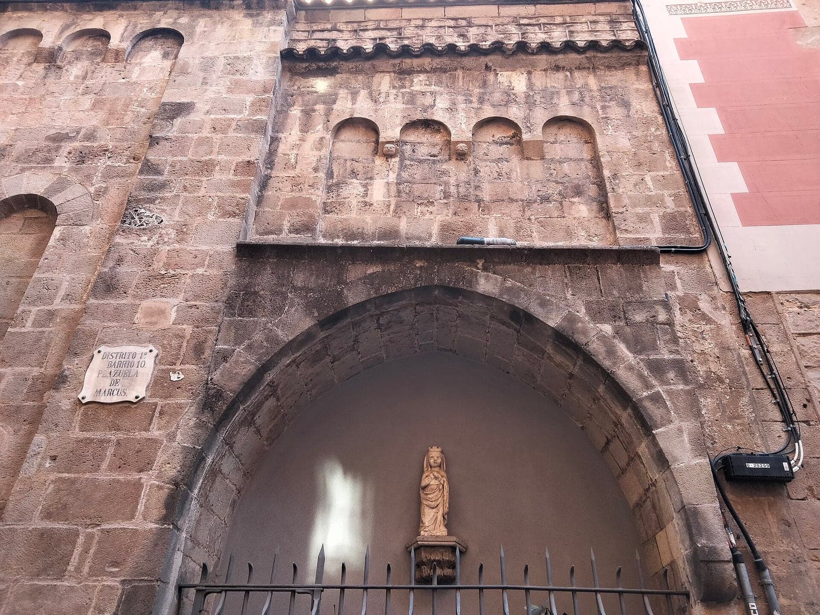 Capella d'en Marcús: A Chapel by the Old Road