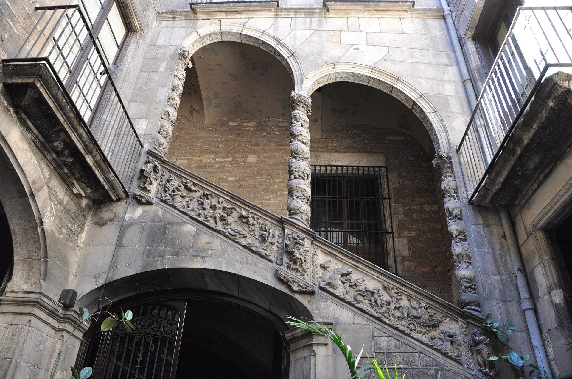 Carrer de Montcada: The Picasso Museum's Merchant Houses