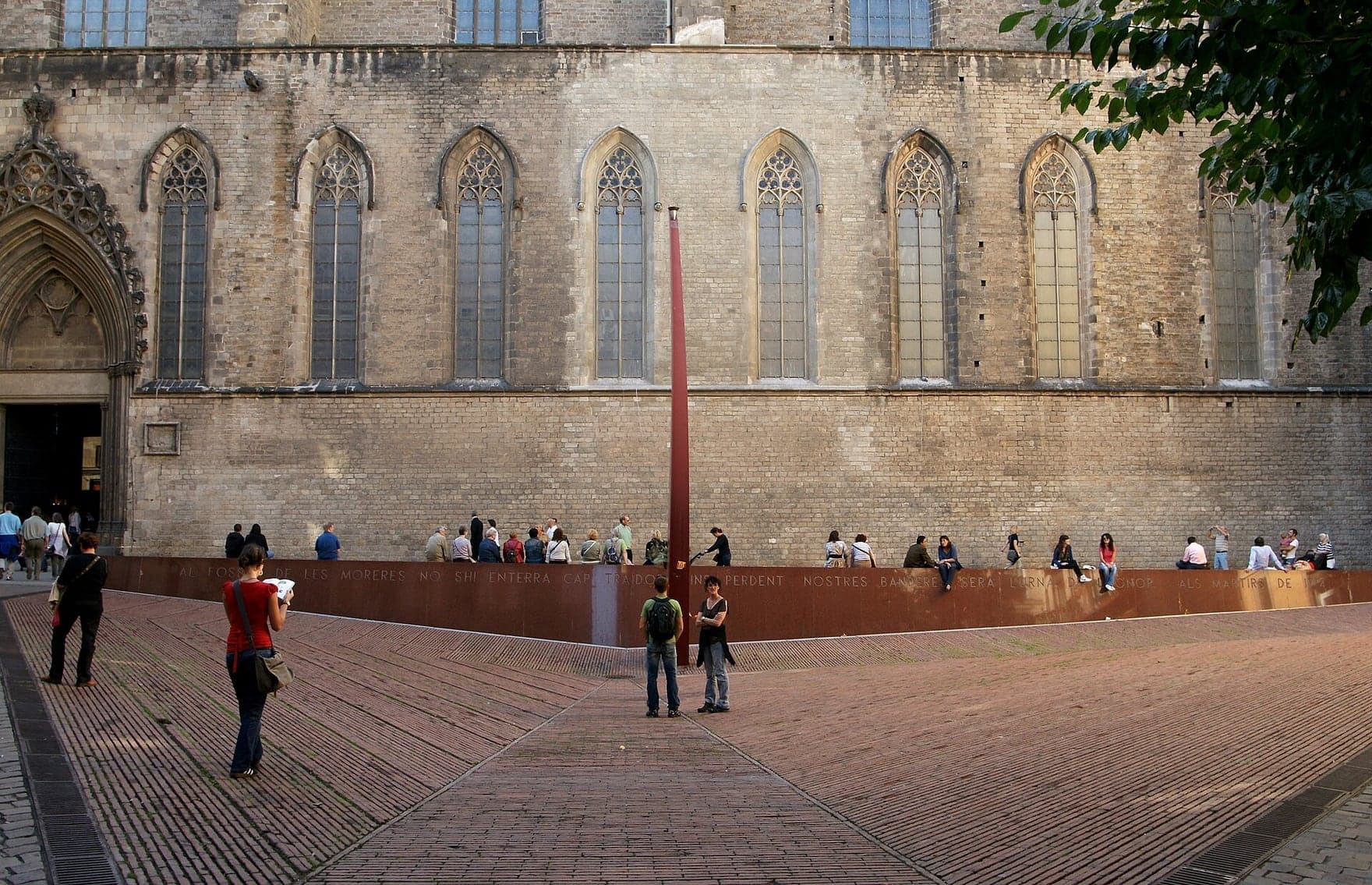 Fossar de les Moreres: The 1714 Graveyard