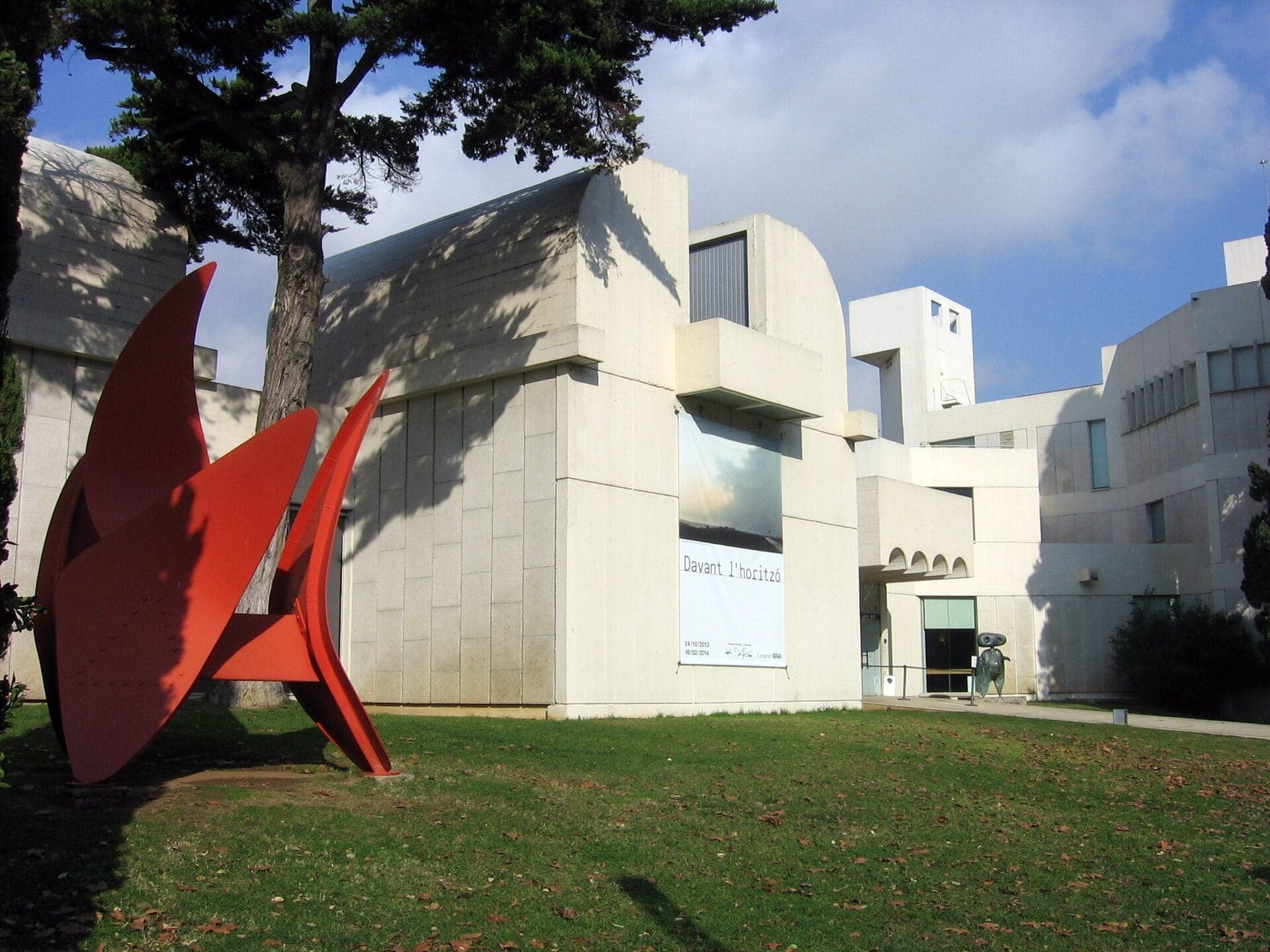 Fundació Joan Miró: Lit From Above