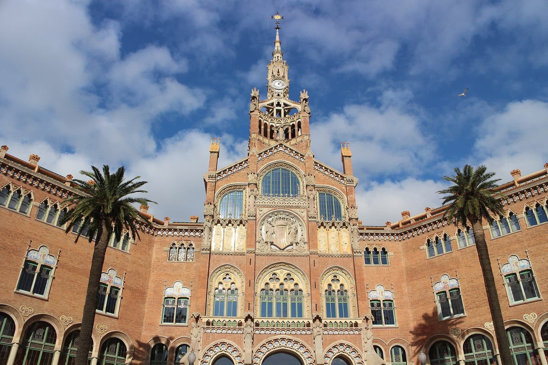 Hospital de Sant Pau: A Hospital Built as Art