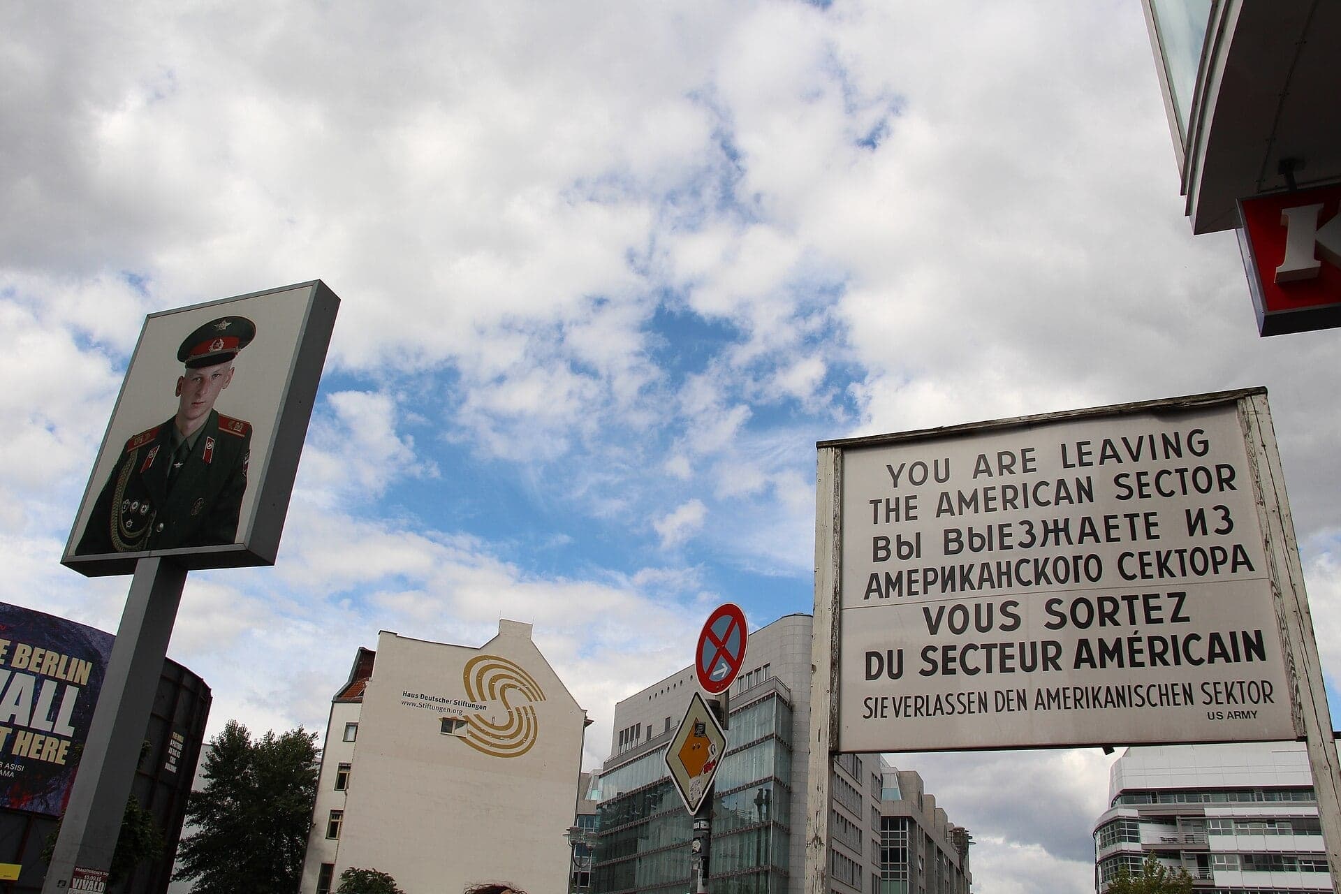 Checkpoint Charlie: A Crossing Rebuilt for Visitors