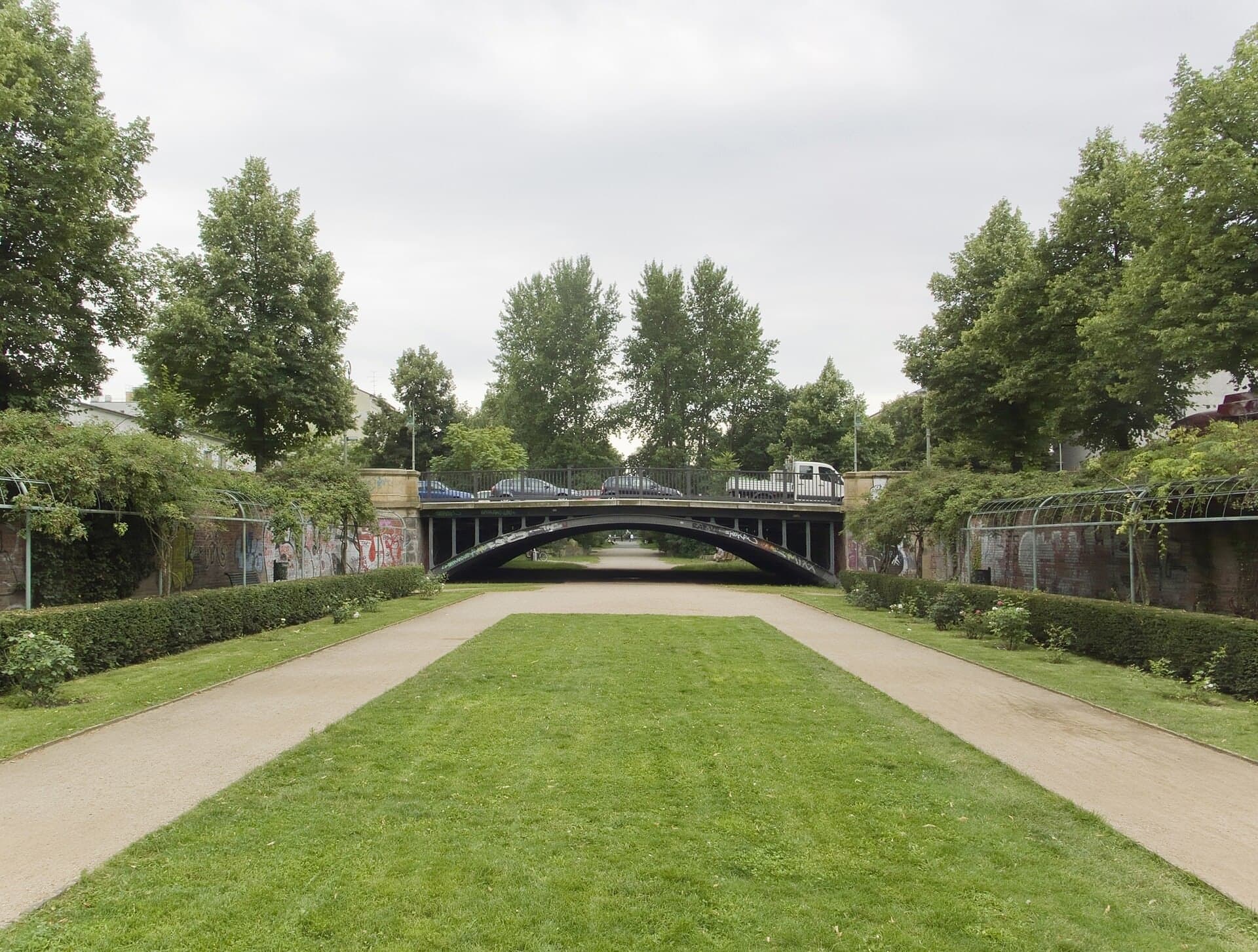 Rose Garden: Down in the Canal Bed