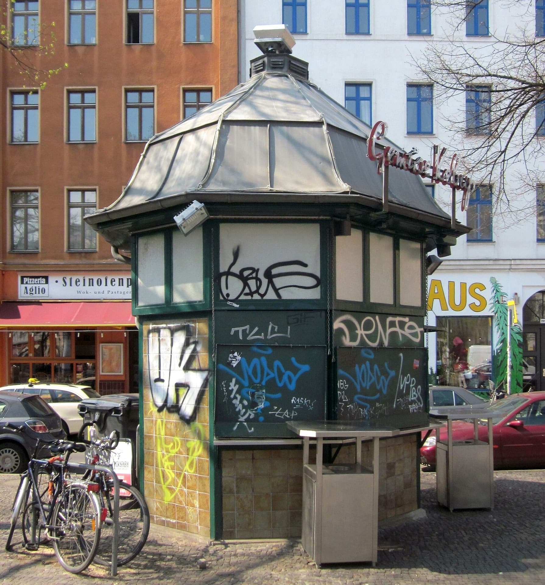 Oranienstrasse: The Street Planned as a Motorway