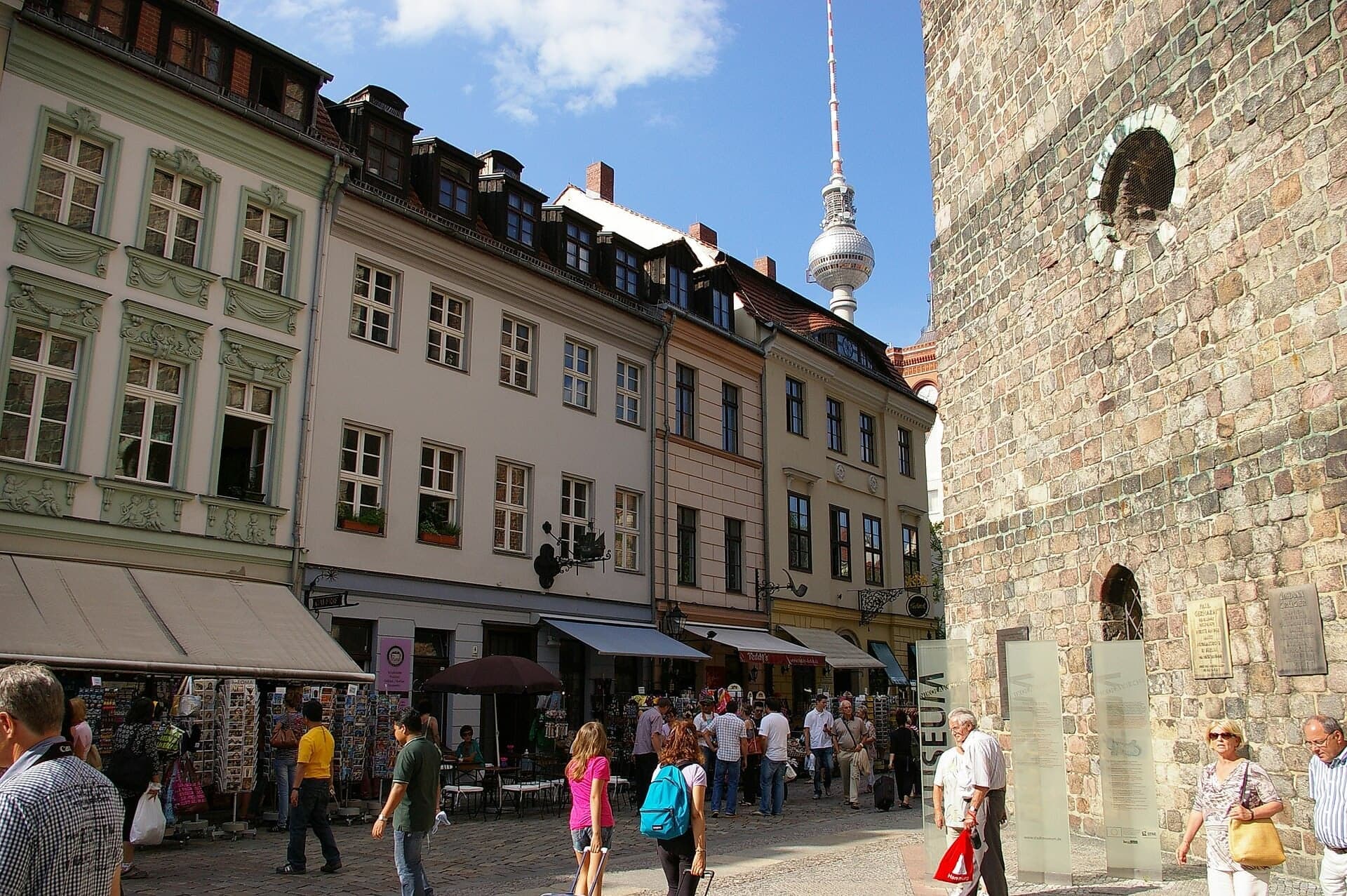 Nikolaikirche: An Old Town Made New