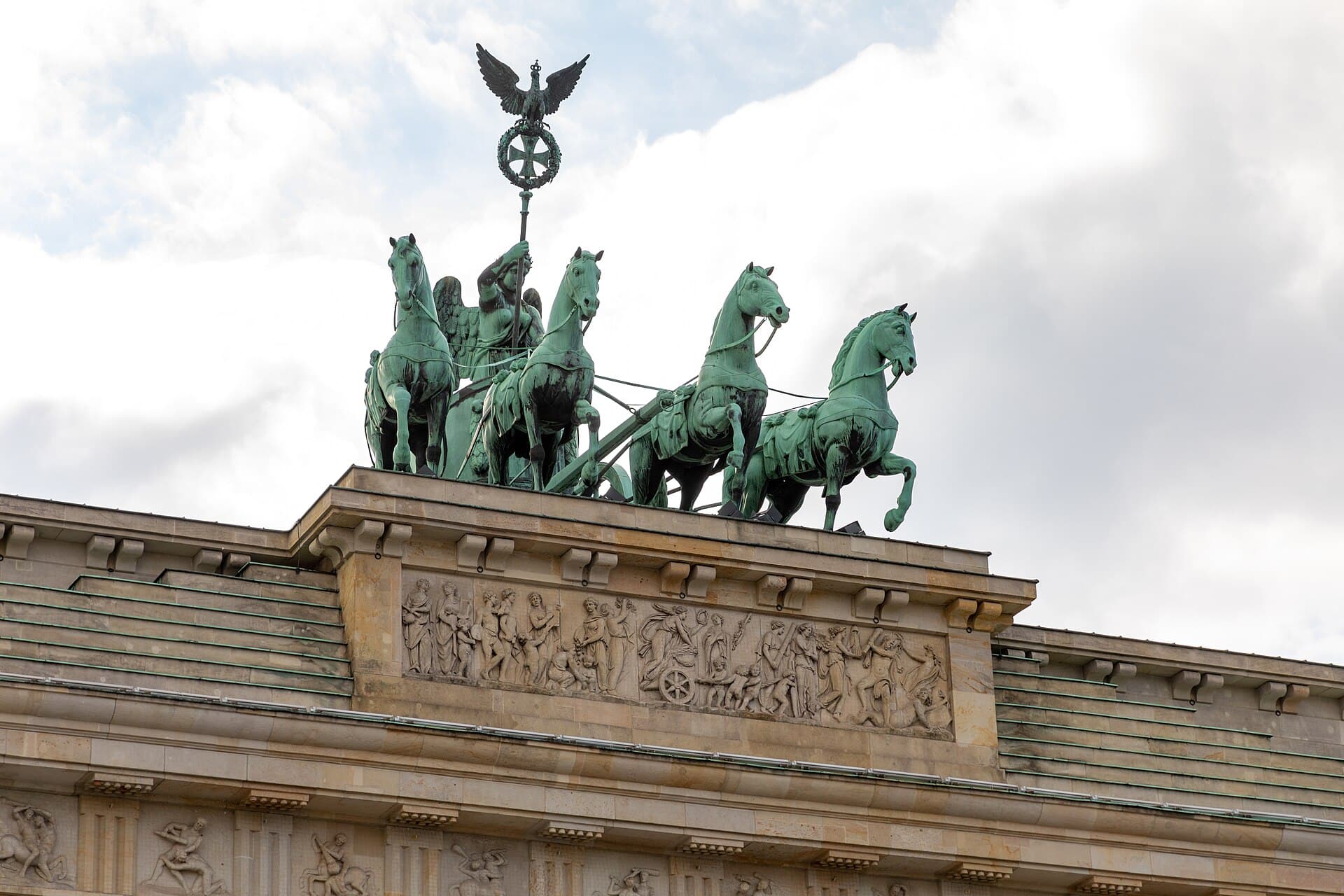 Brandenburg Gate: The Triumphal Arch Marooned by the Berlin Wall