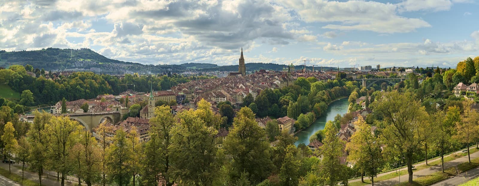 The Rosengarten: The City Curled in Its River