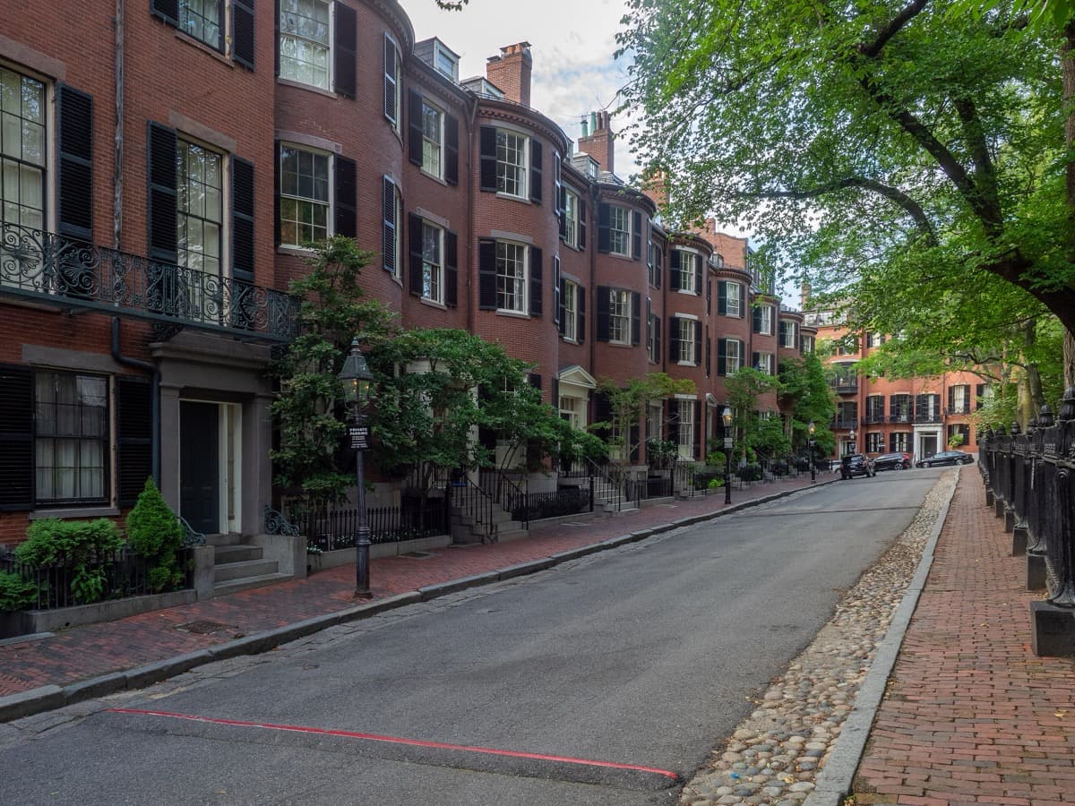 Louisburg Square: The Brahmin Canon's Home Block