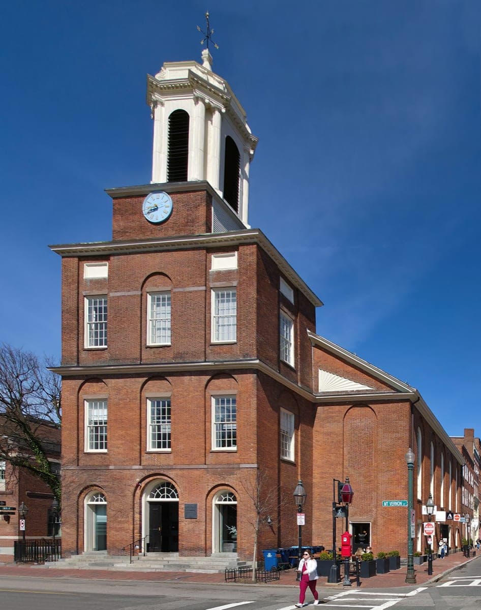 Charles Street Meeting House: The Spine of the Hill