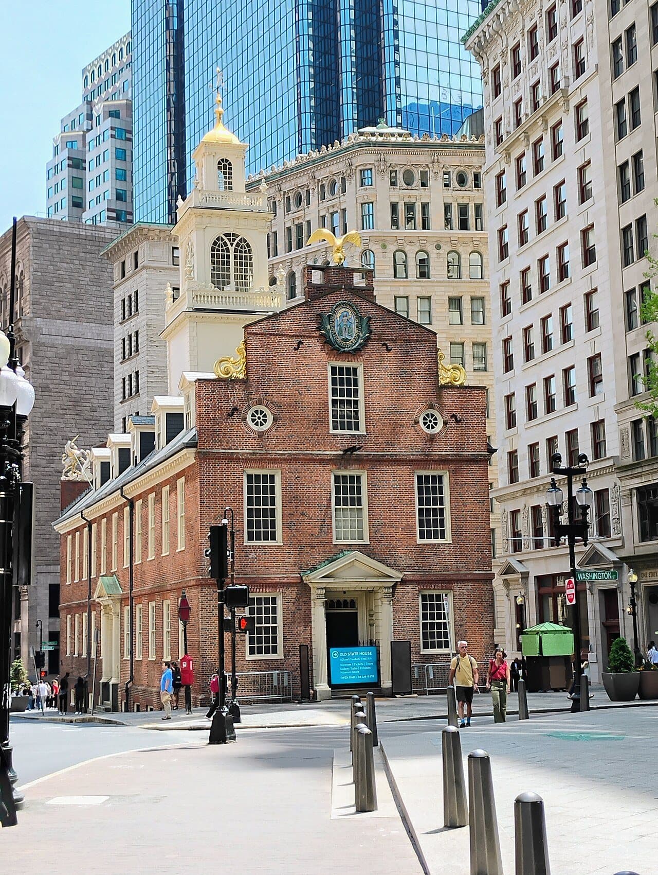 Old State House: The Balcony and the Massacre Ring