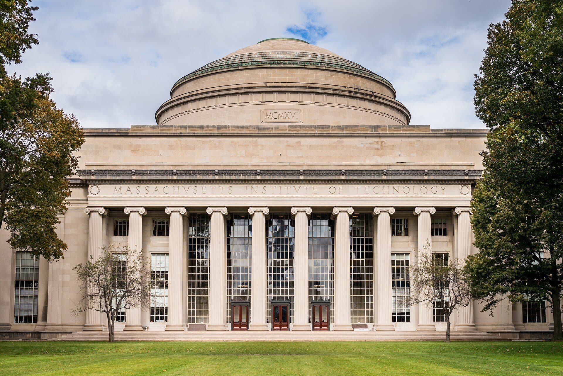 Killian Court: The Great Dome