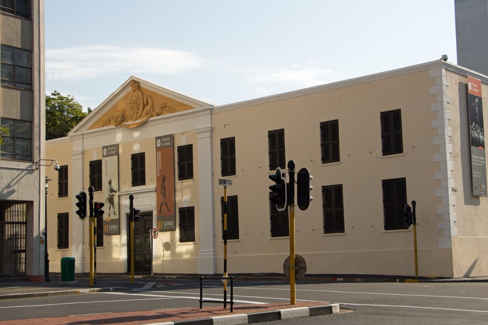 Cape Town Travel Guide: Days, Transport, Seasons, Safety, and Budget