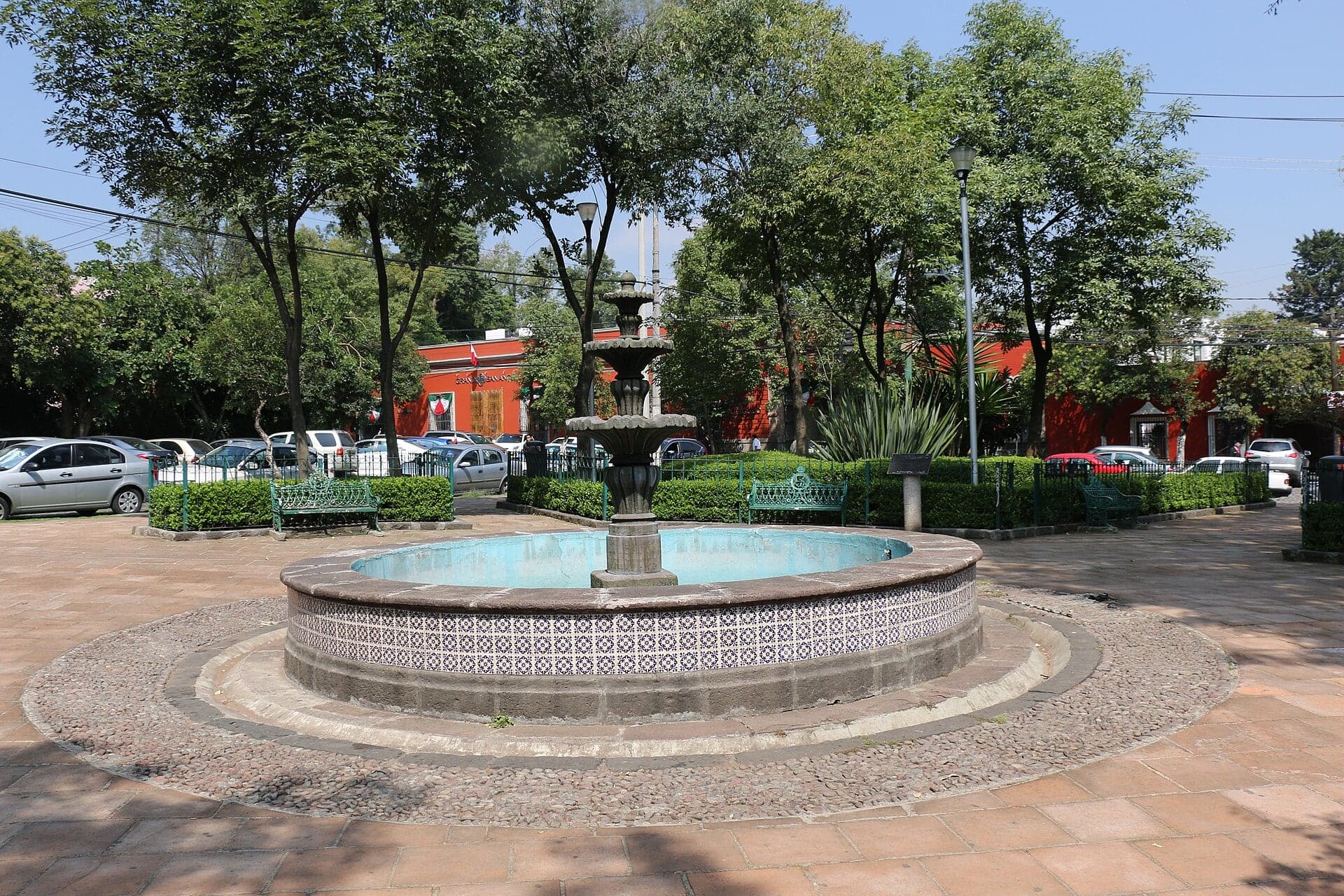 Plaza del Carmen: The Mint Family's House