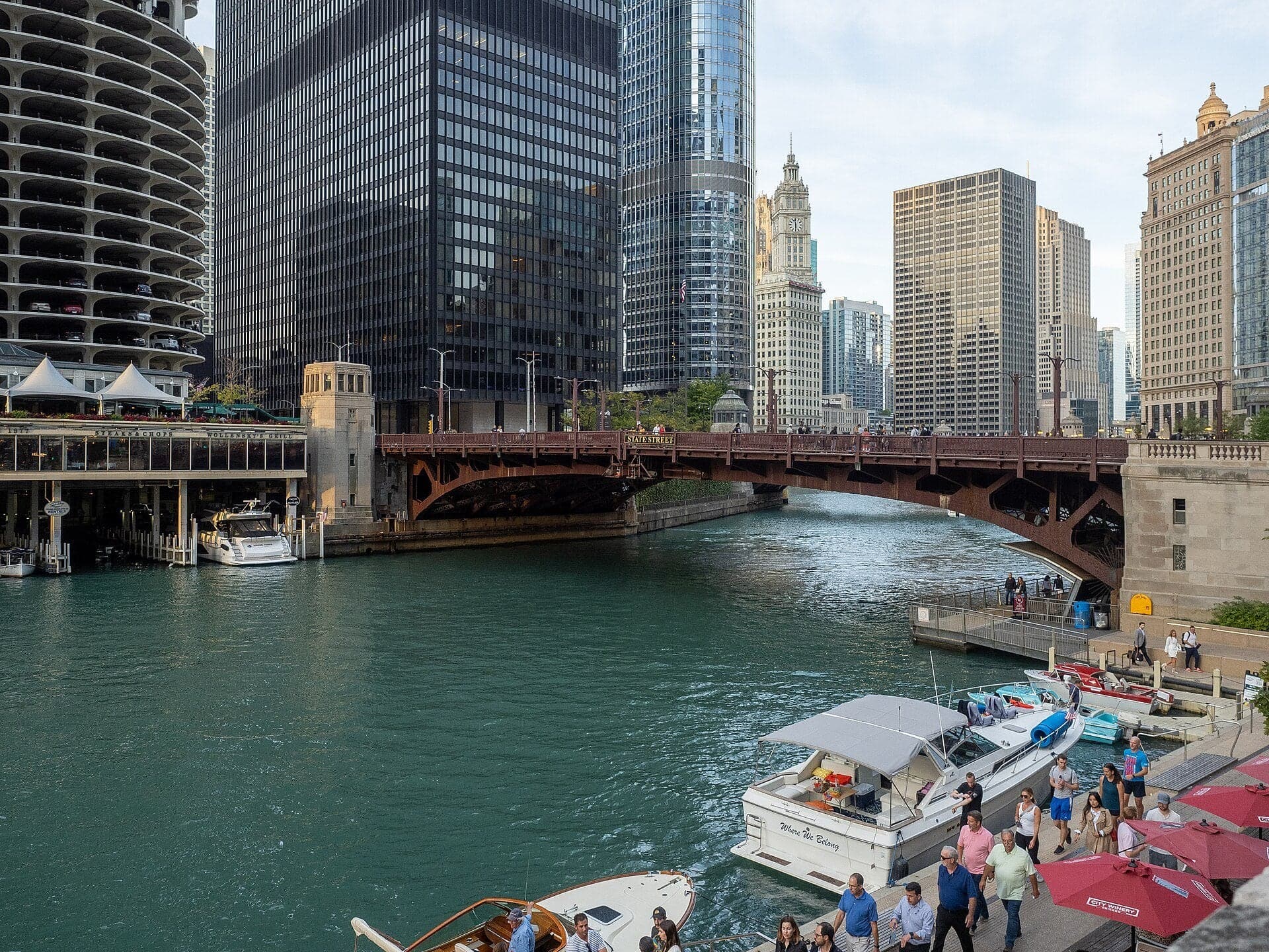 DuSable Bridge and the Wrigley Building: A See-Saw That Made a Street