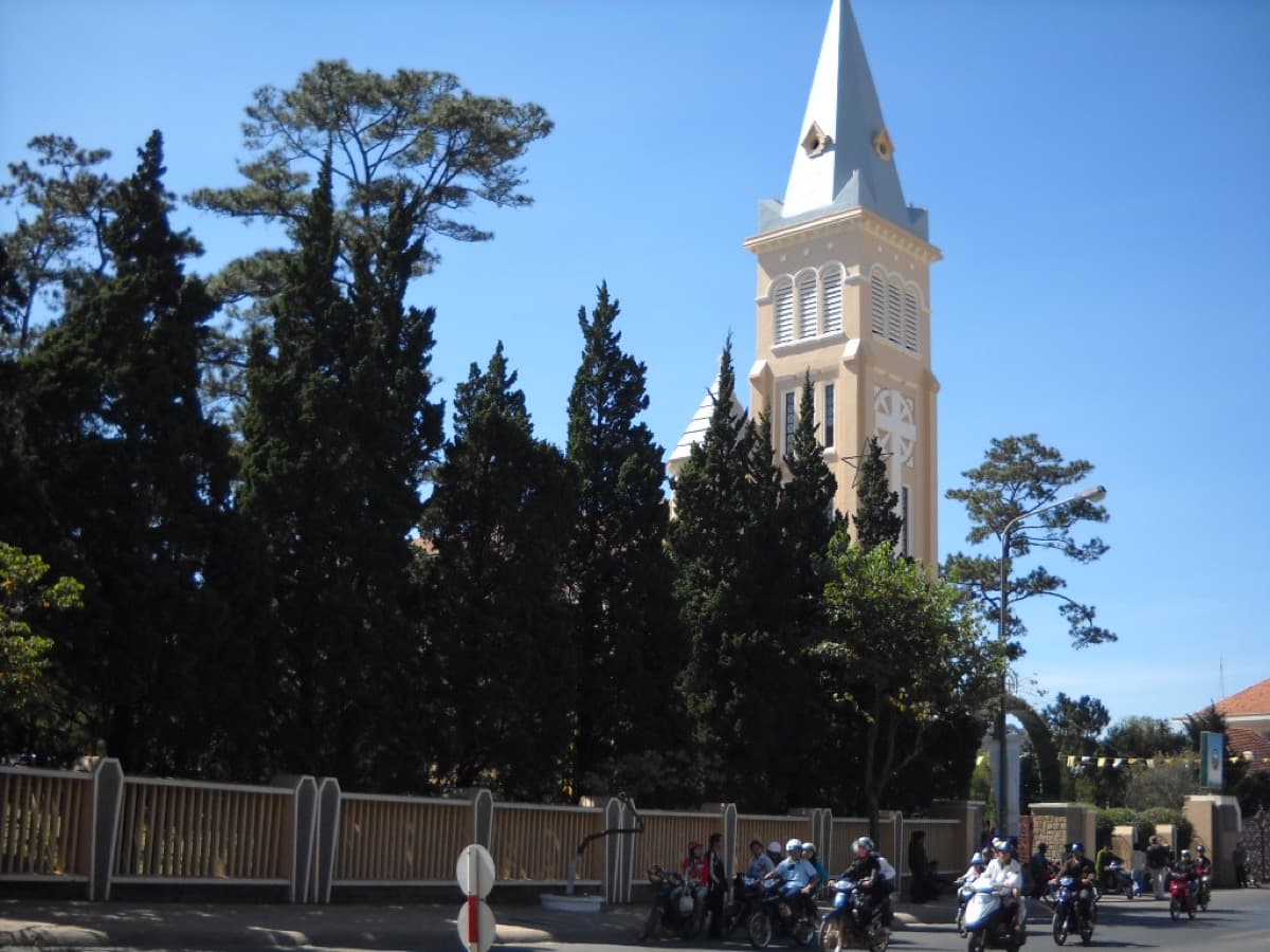 St Nicholas Cathedral: The Rooster Facing Home
