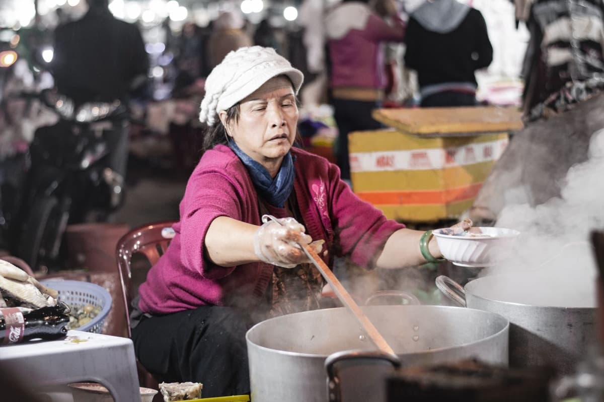 Hoa Binh Square: The City That Kept the Stage