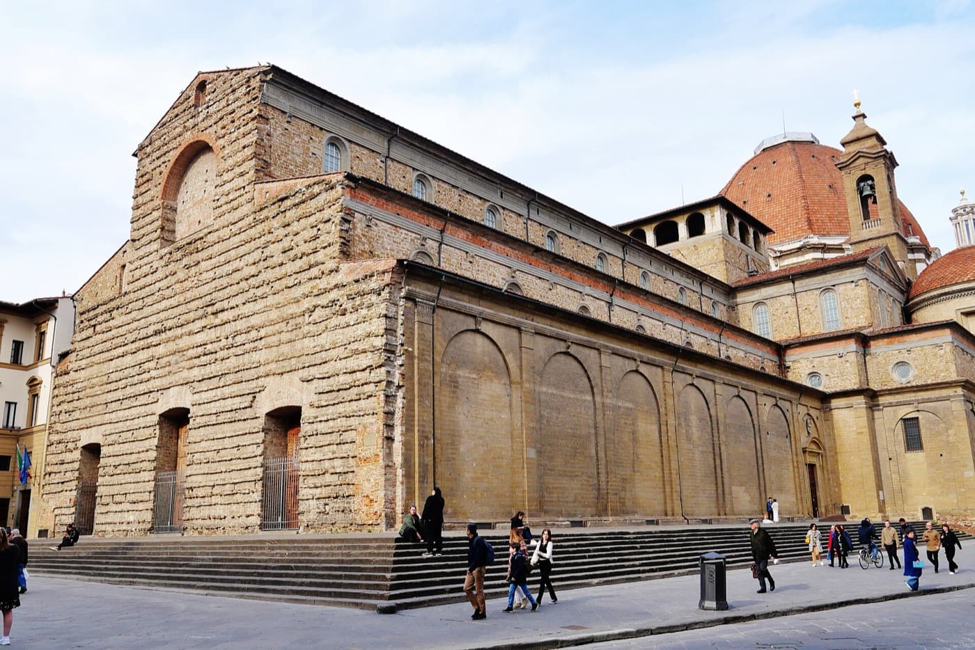 Basilica di San Lorenzo: The Church With No Face
