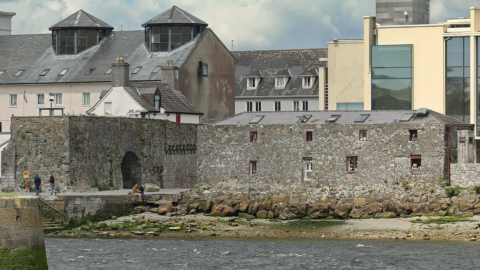 Latin Quarter: The City of the Tribes