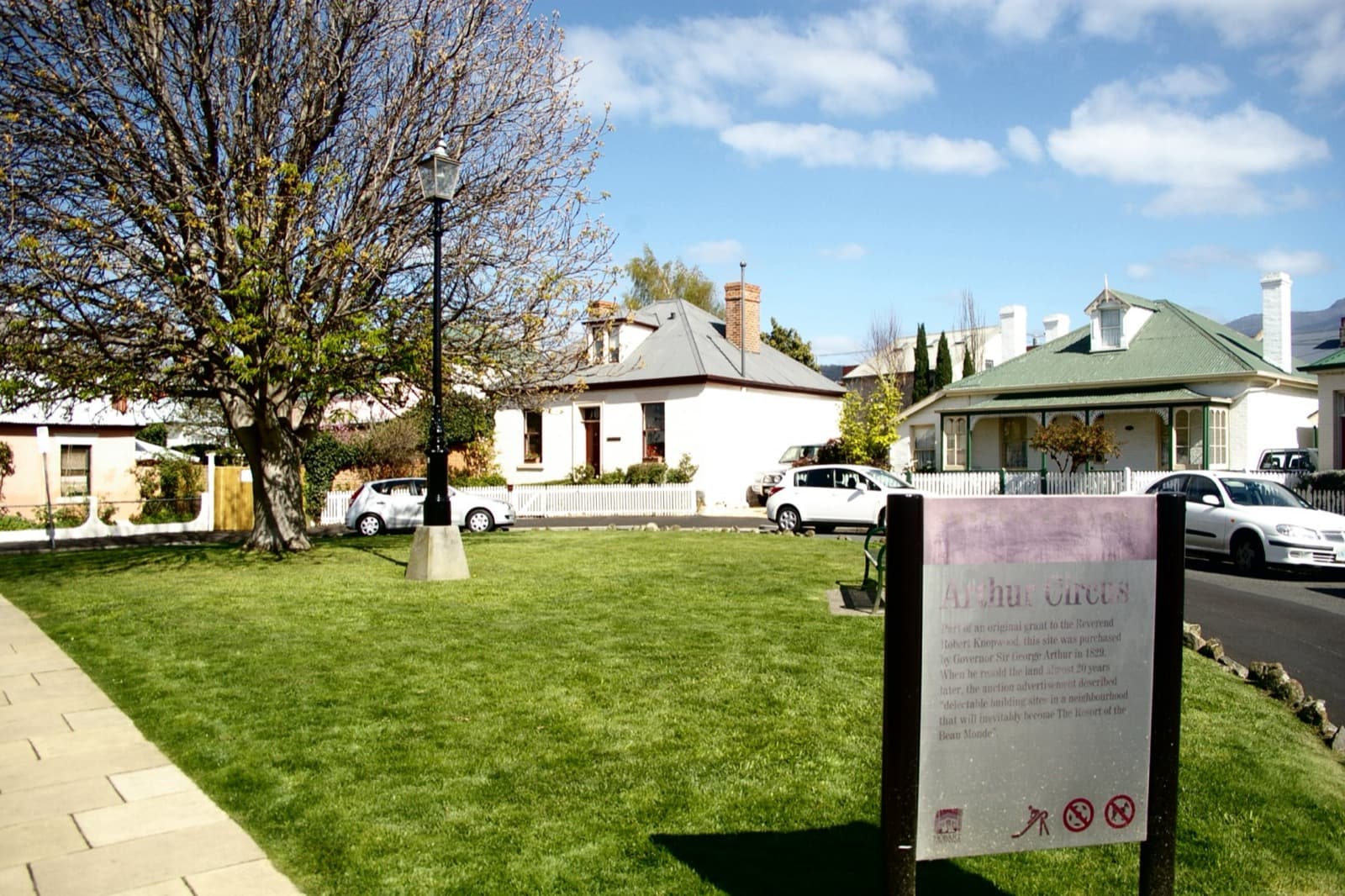 Arthur Circus: The Ring of Cottages That Time Left Alone in Battery Point