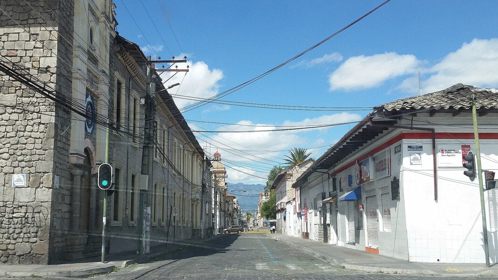 Calle Olmedo: The Straight Street
