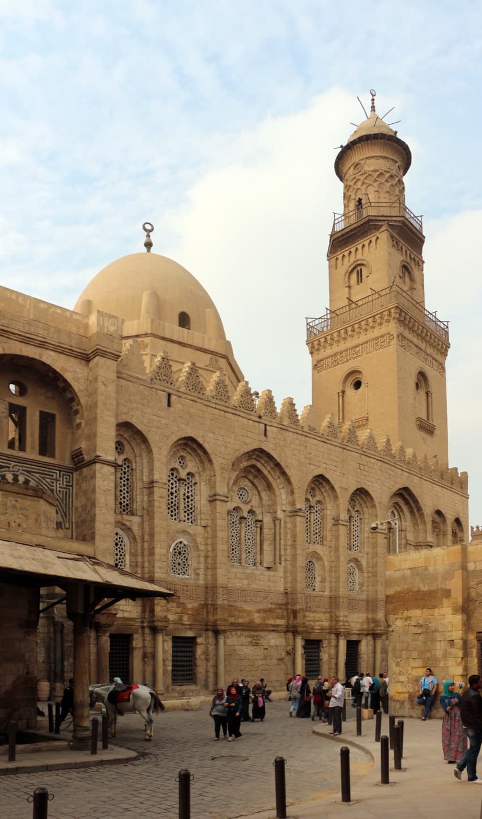 The Qalawun Complex: The Mamluk Age