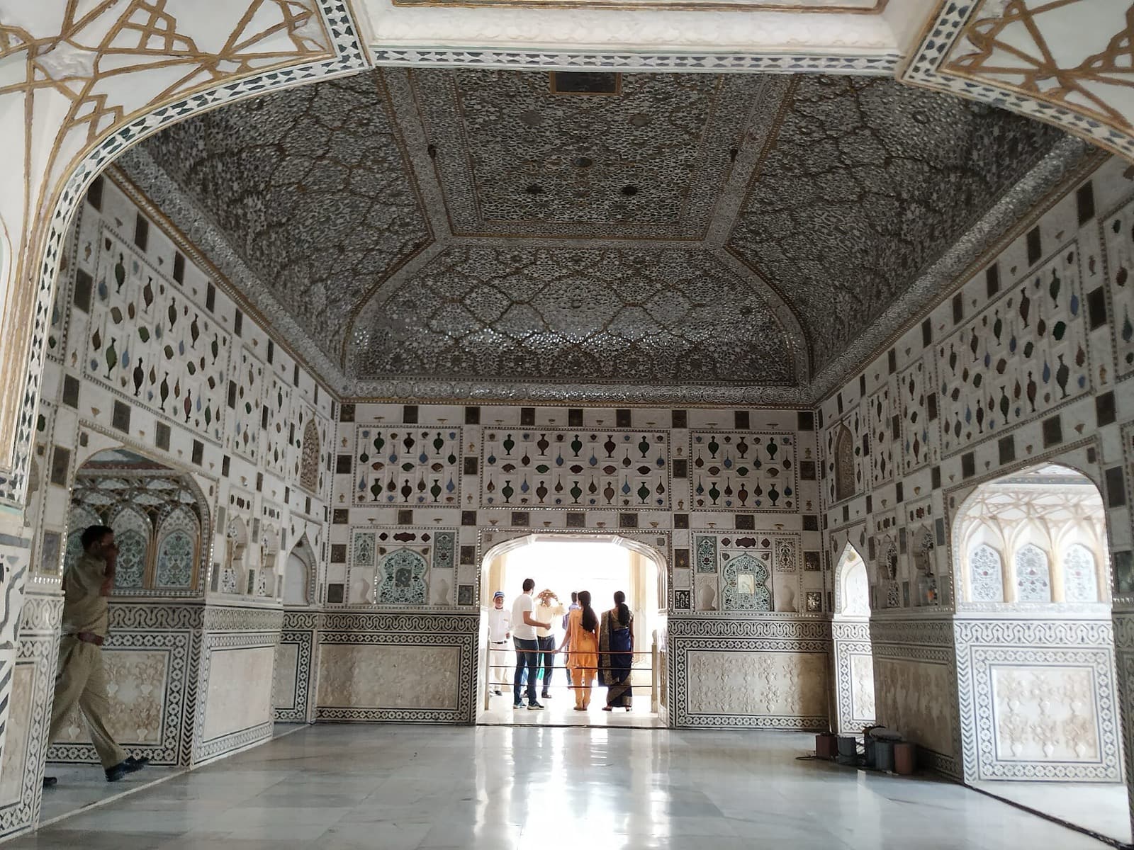 Amber Fort's Sheesh Mahal: Why One Candle Becomes a Galaxy