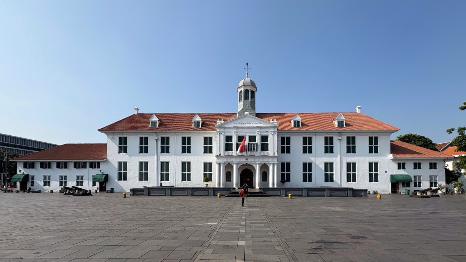 The Stadhuis of Batavia: Why Jakarta's Prettiest Square Was a Corporation's Head Office