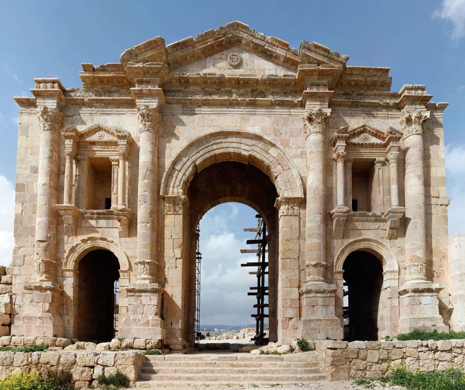 Jerash: Walking a Complete Roman City