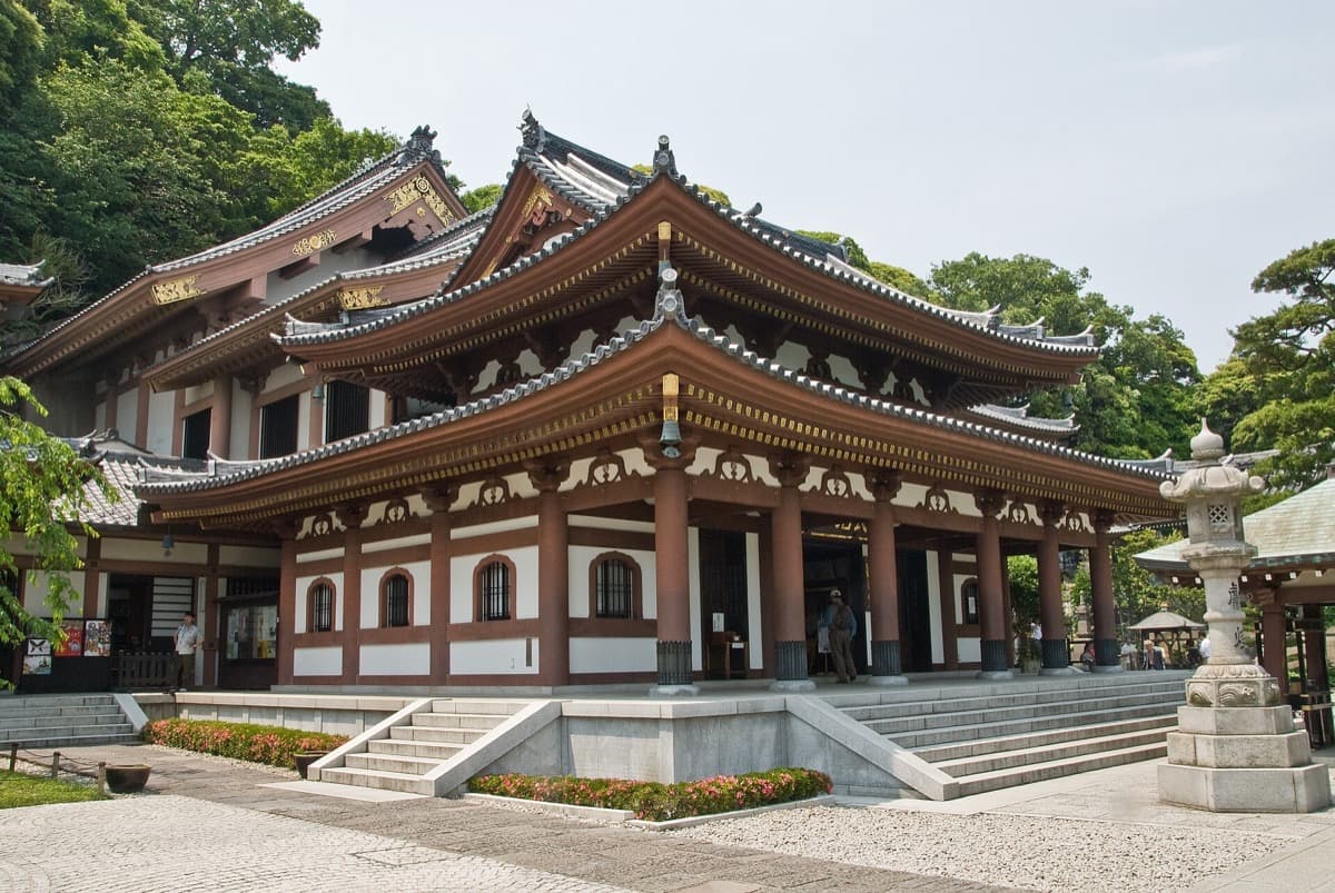 Hase-dera: The Kamakura Temple of a Giant Kannon That Washed Ashore From the Sea
