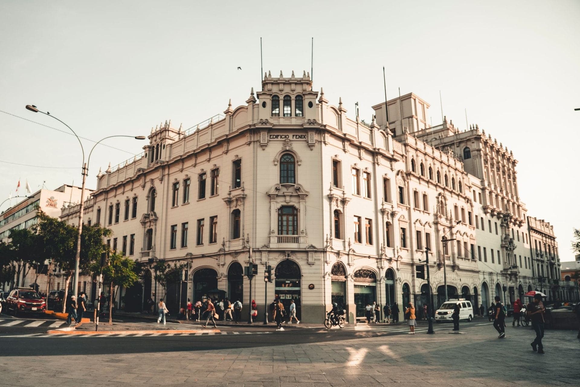 Plaza San Martín: A Square for a Centenary