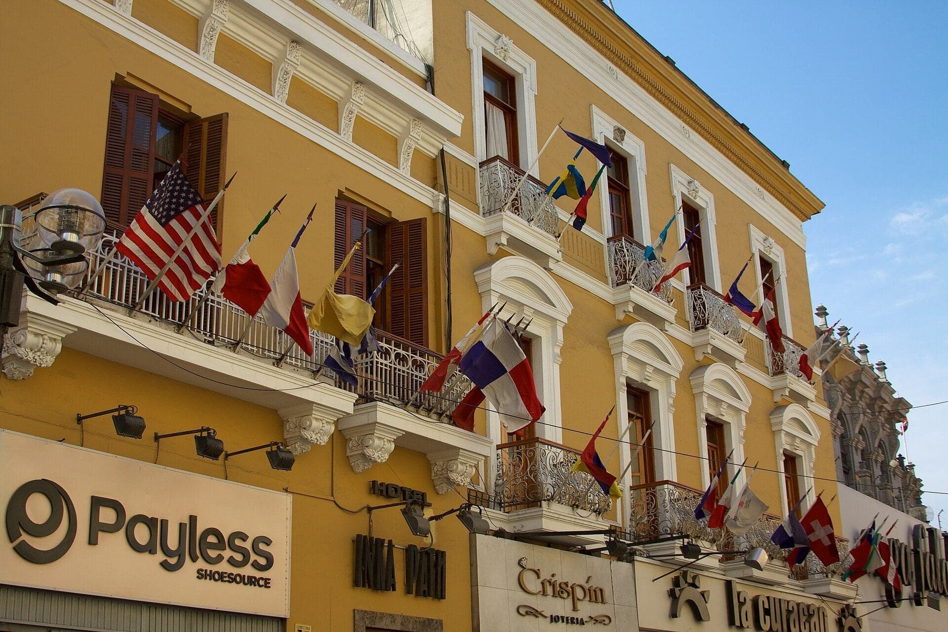 Jirón de la Unión: One Street, Eleven Names