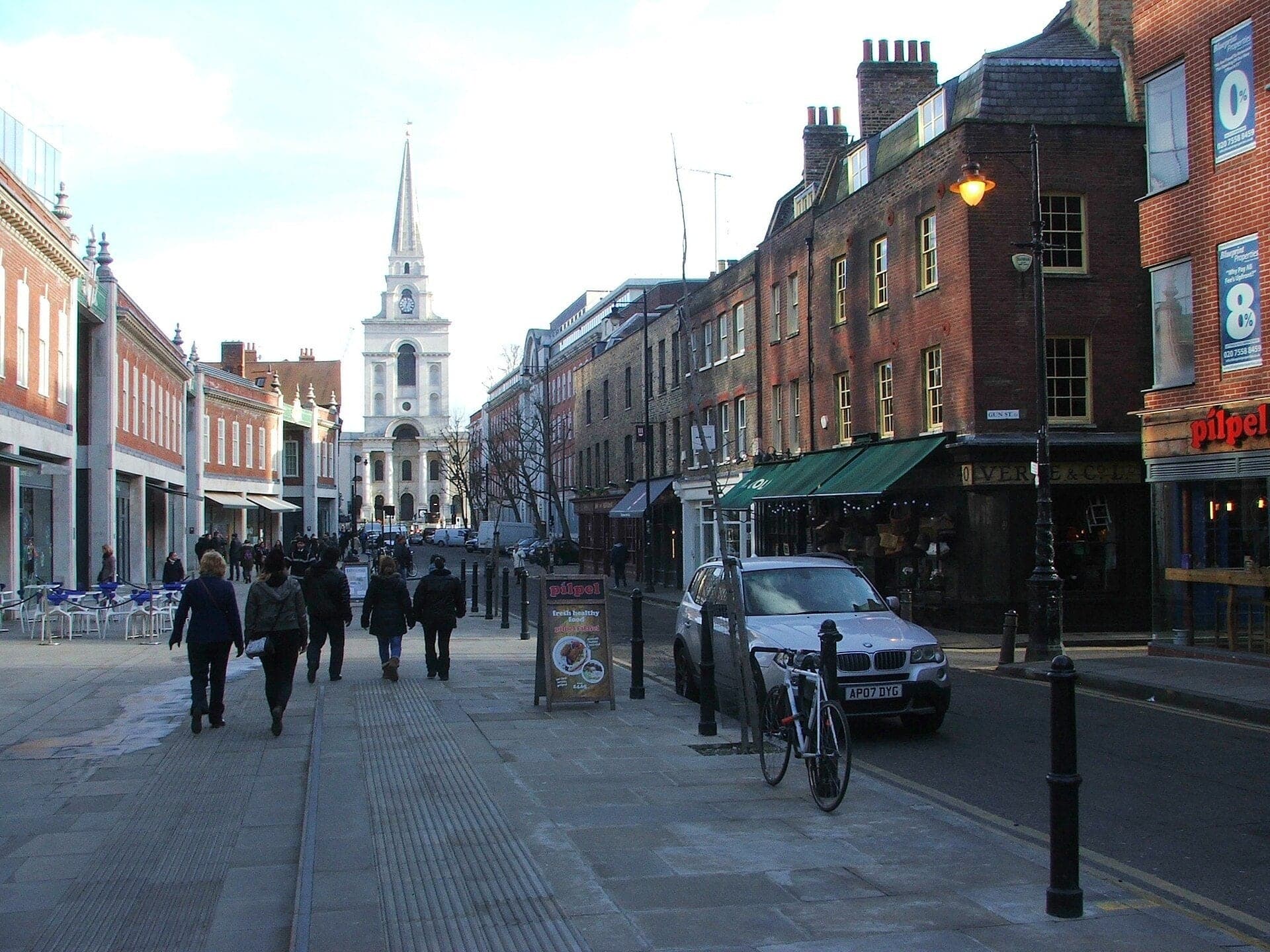 Brushfield Street: The Hospital's Fields