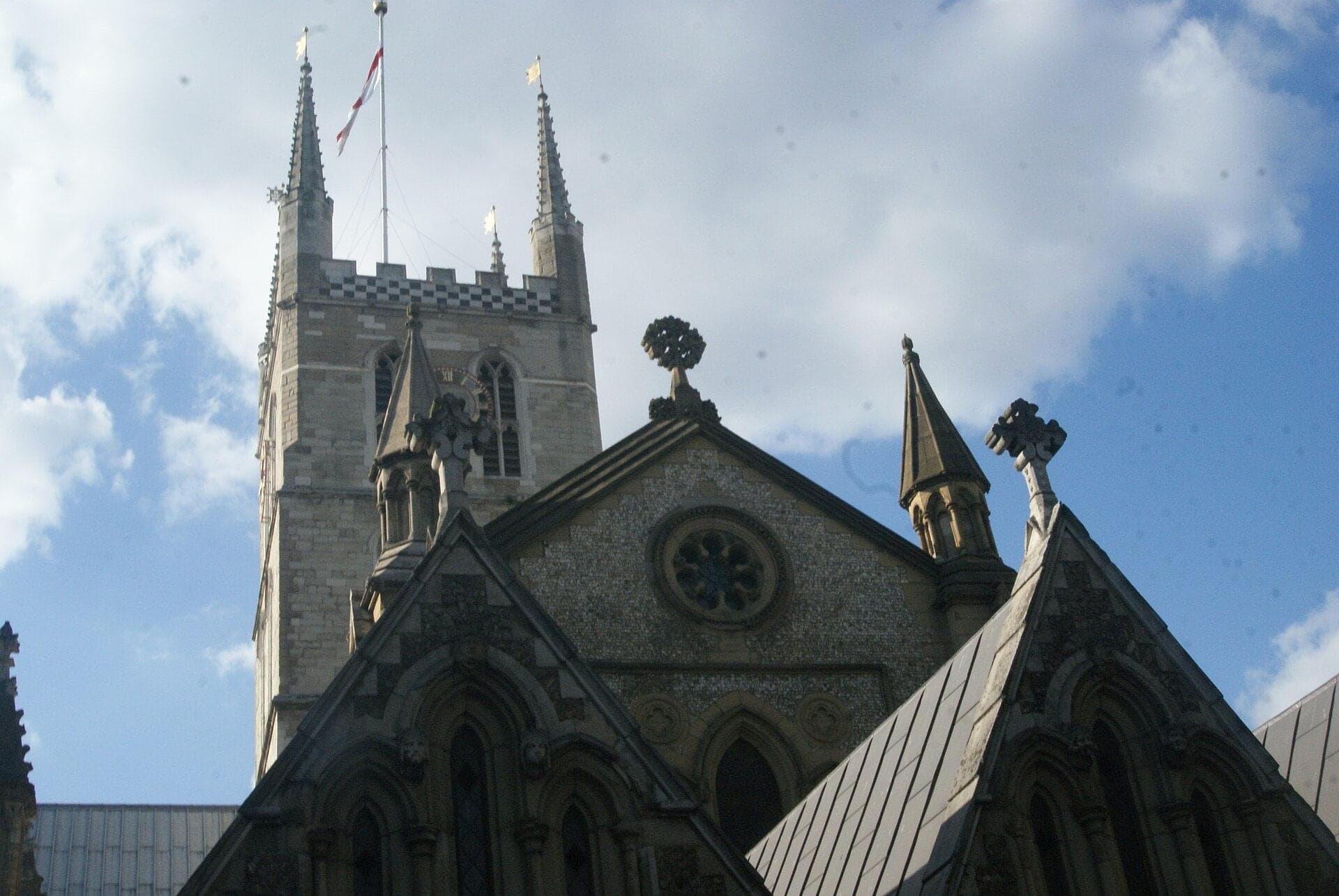Southwark Cathedral: A Priory by the Old Crossing
