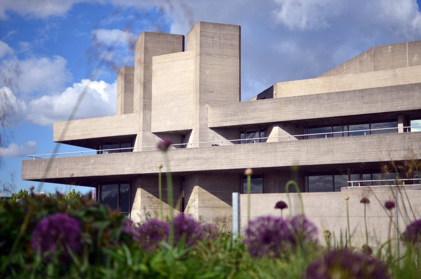 National Theatre: Concrete in Layers