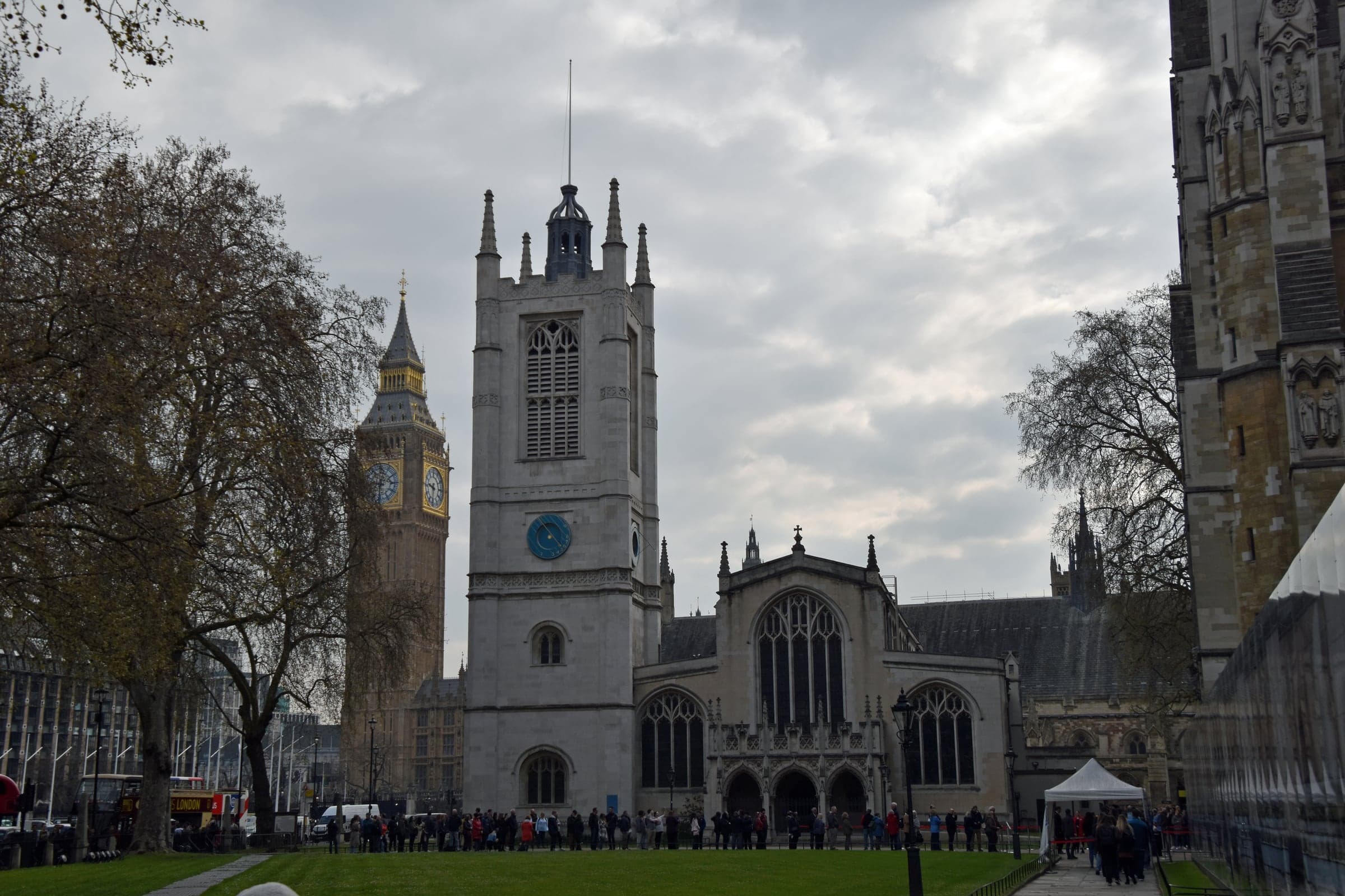 Westminster Hall: Cromwell in the Sunken Garden