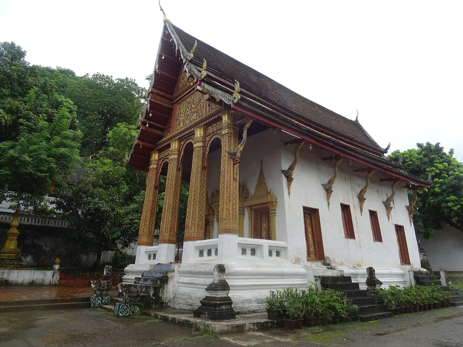 Wat Siphoutthabath and the Descent to the Nam Khan