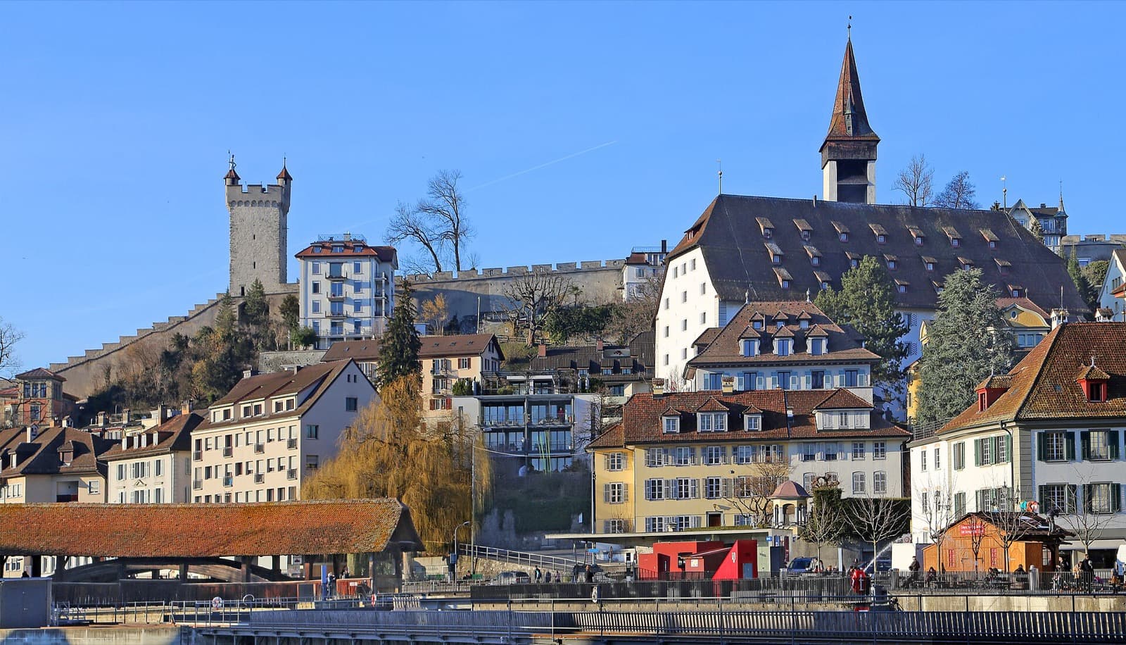 Zytturm: The Rampart Panorama